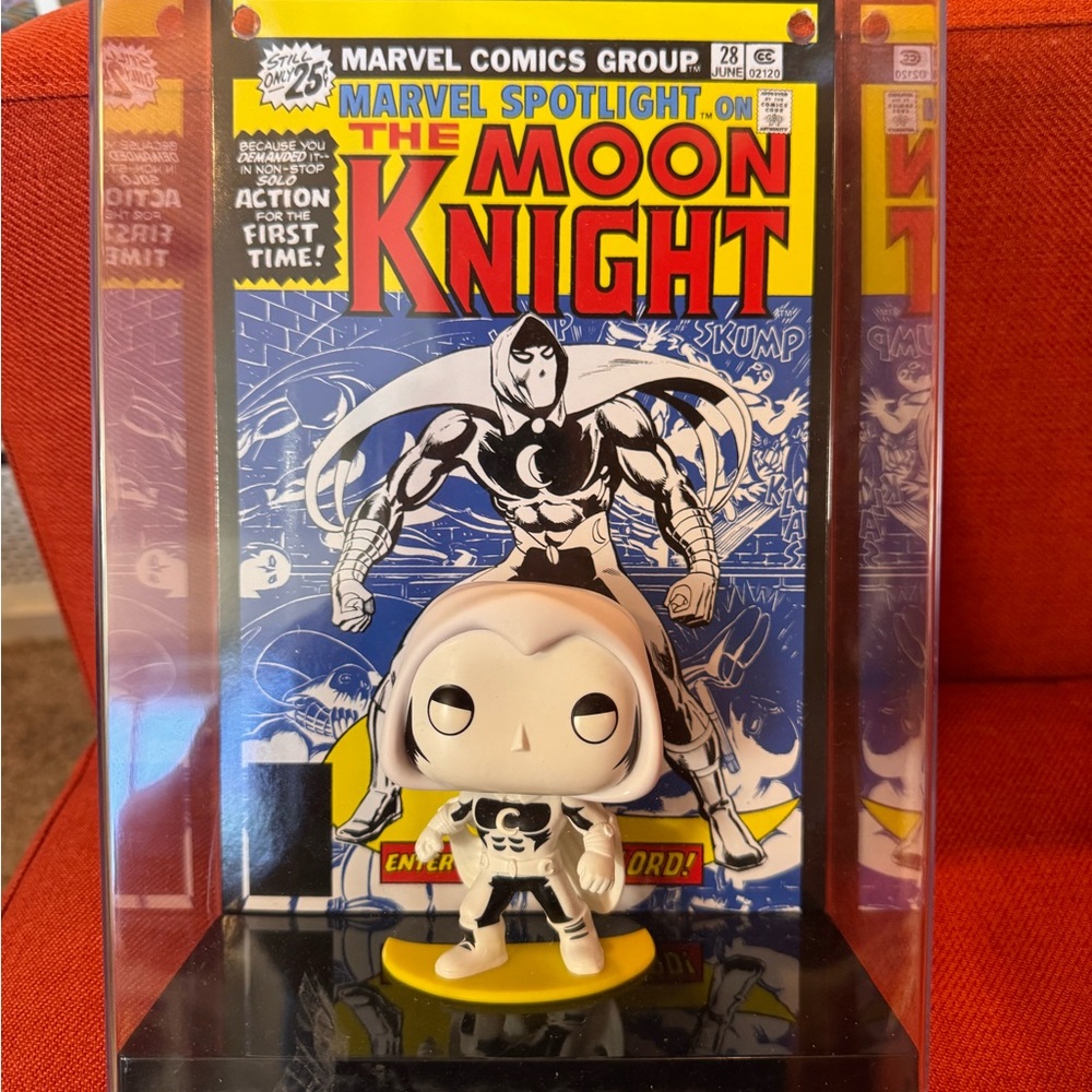 Funko Moon Knight Figure with Comic Art encased in clear box, 3D art